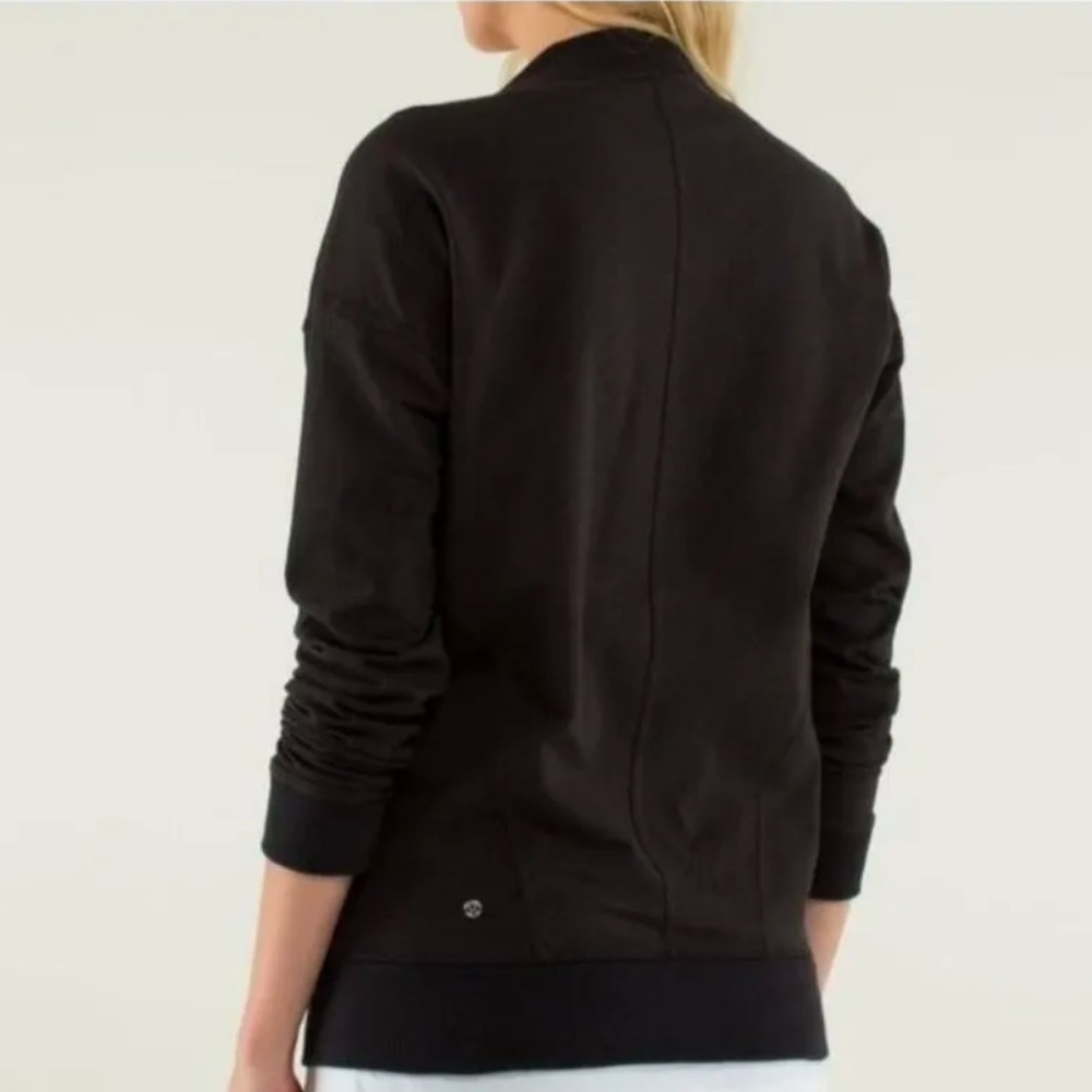 Lululemon Mula bundle wrap assymetrical zip jacket - Picture 2 of 13